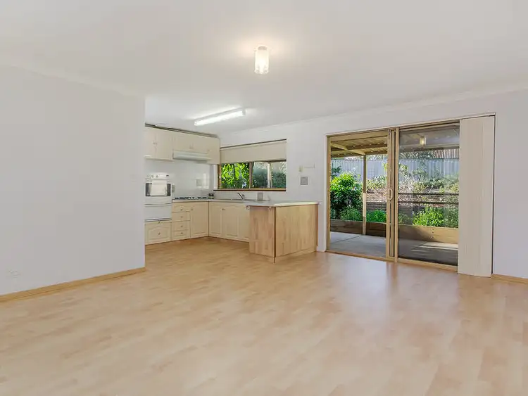 Sixth view of Homely house listing, 24 Shaw Mews, Leda WA 6170