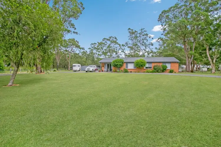 52 Francene Avenue, Salt Ash NSW 2318