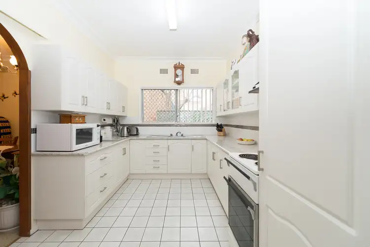 Second view of Homely house listing, 10 Diane Street, Tamworth NSW 2340