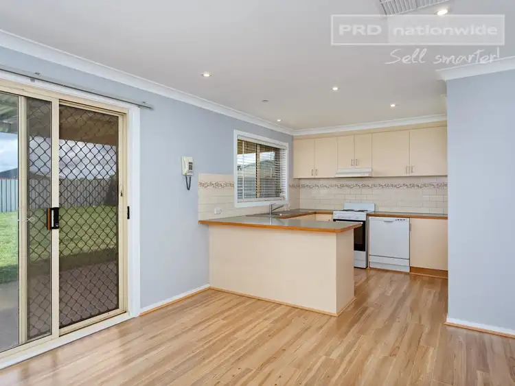 Main view of Homely house listing, 18 Yentoo Drive, Glenfield Park NSW 2650
