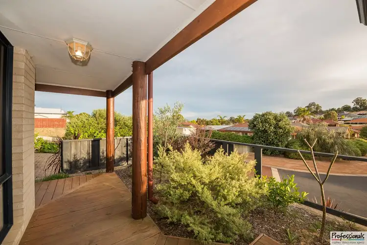 8 Slee Place, Withers WA 6230
