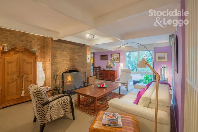 24 Lawsons Road, Emerald VIC 3782