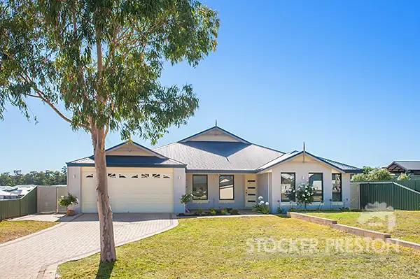 32 Leschenaultia Avenue, Margaret River WA 6285