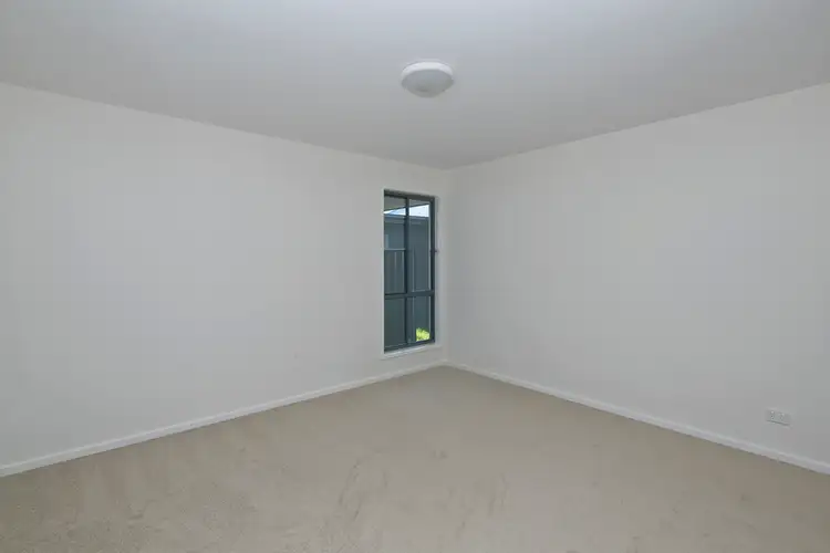 Sixth view of Homely house listing, 10 Lawrence Close, Macgregor ACT 2615