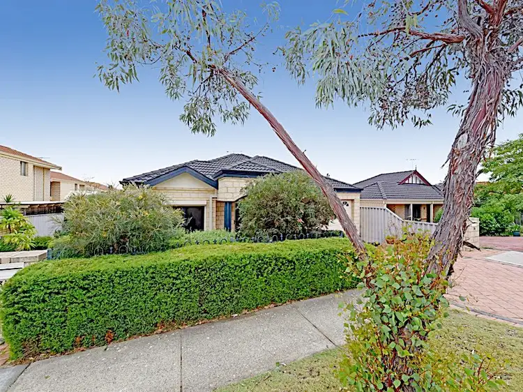 34 Ramsdale Street, Doubleview WA 6018