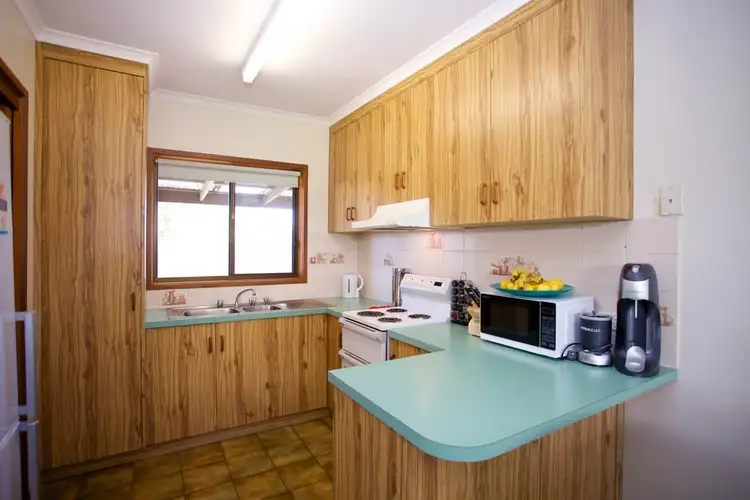 Second view of Homely unit listing, 3/5 Lilac Street, Horsham VIC 3400