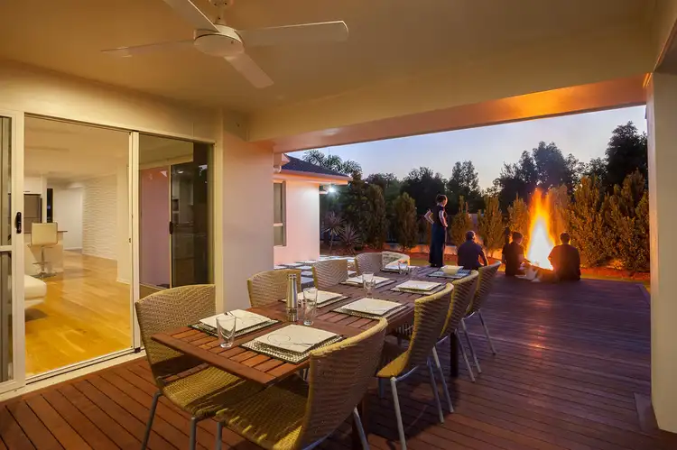 24 Forest Pines Boulevard, Forest Glen QLD 4556