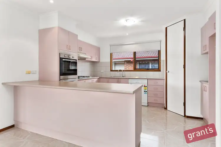 Seventh view of Homely house listing, 5 Joy Court, Narre Warren VIC 3805