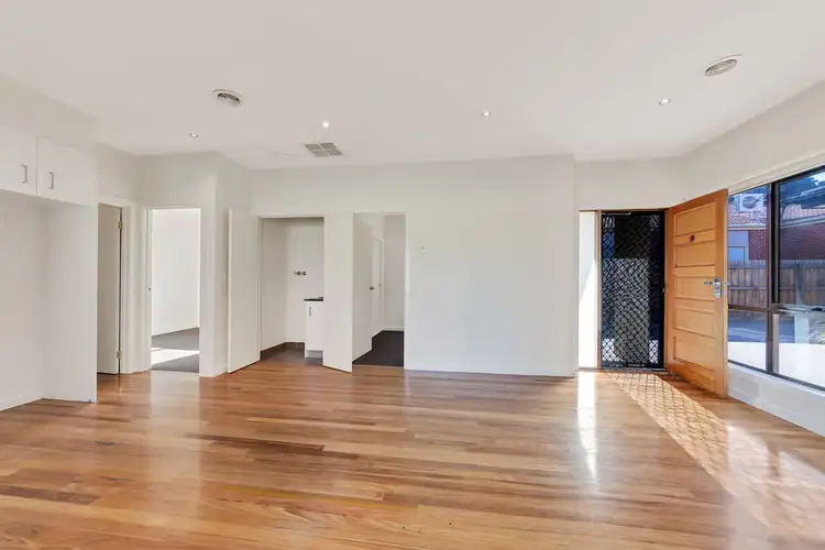 Fourth view of Homely unit listing, 2 /13 Tramoo street, Lalor VIC 3075
