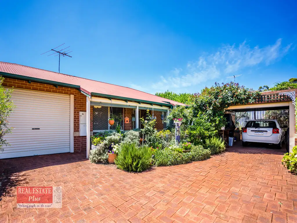 Main view of Homely semi-detached listing, 6B Thaxted Place, Swan View WA 6056