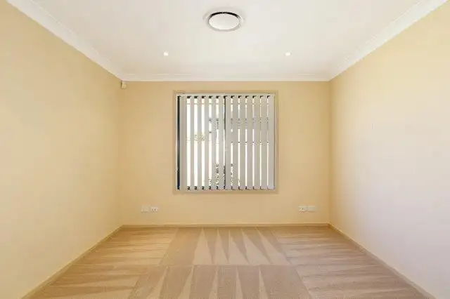 Second view of Homely house listing, 5 Falcon Drive, Tamworth NSW 2340