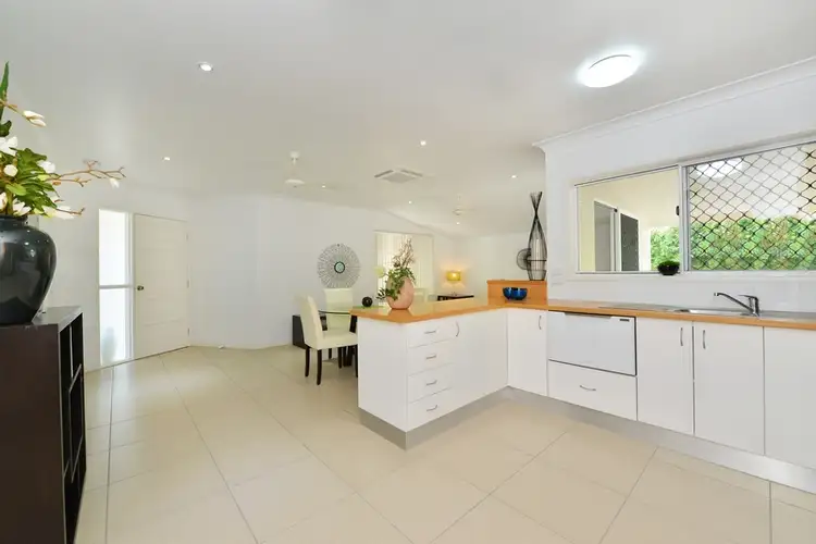 Seventh view of Homely house listing, 2/102 Collins Ave, Edge Hill QLD 4870