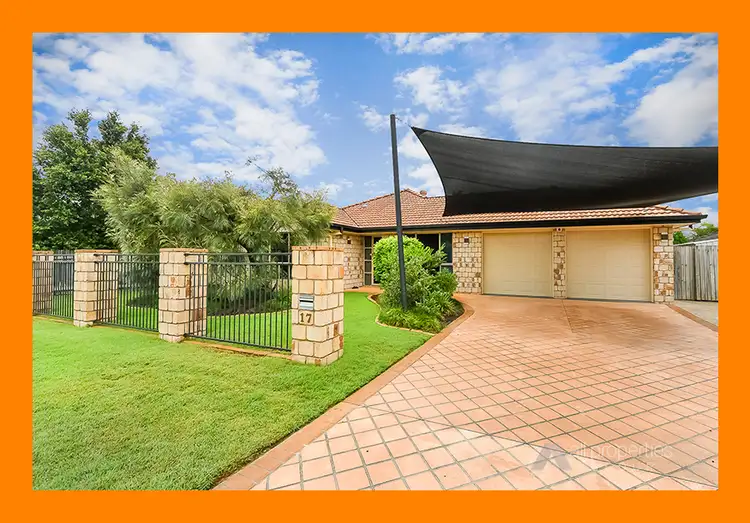 17 Swanbrook Place, Parkinson QLD 4115