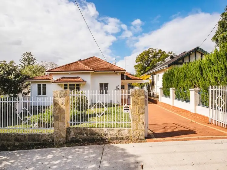 16 ROBINSON STREET, Nedlands WA 6009