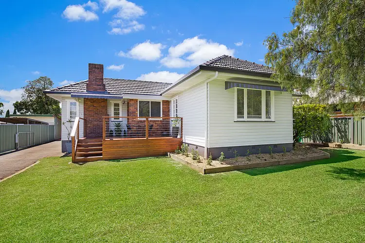 42 Cay Street, Newtown QLD 4350