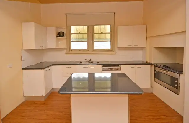 Fifth view of Homely house listing, 5 Park Avenue, Leeton NSW 2705