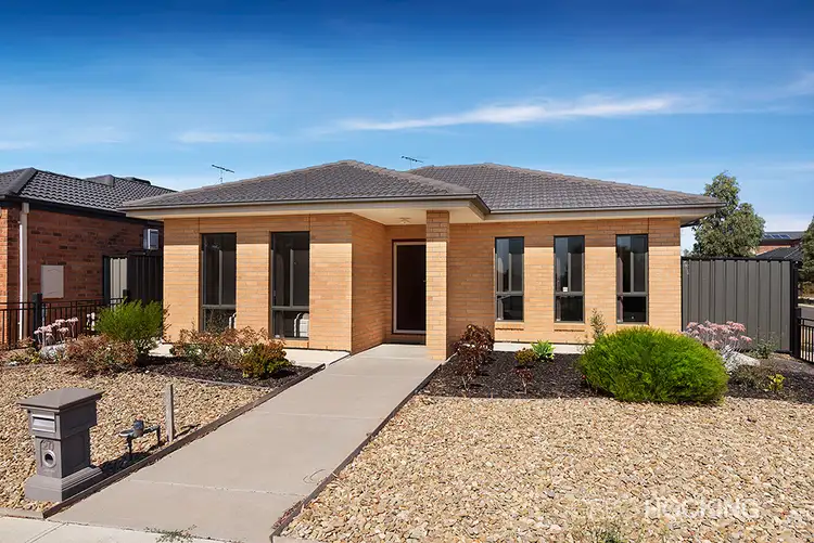 20 Embleton Avenue, Tarneit VIC 3029