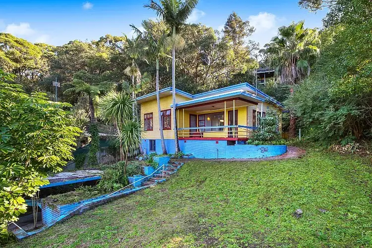 306 The Round Drive, Avoca Beach NSW 2251
