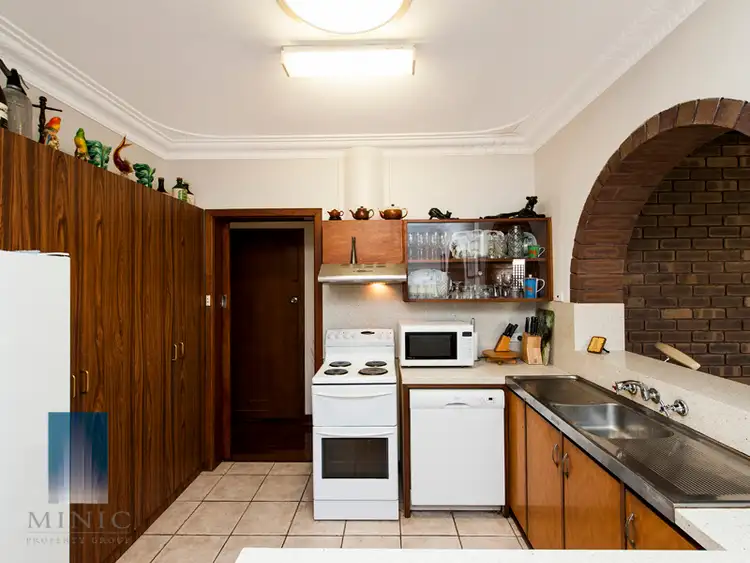 Fifth view of Homely house listing, 38 Jillian Street, Riverton WA 6148