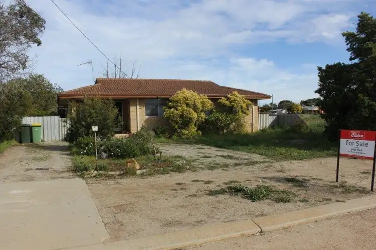30 Yorrell Way, Merredin WA 6415