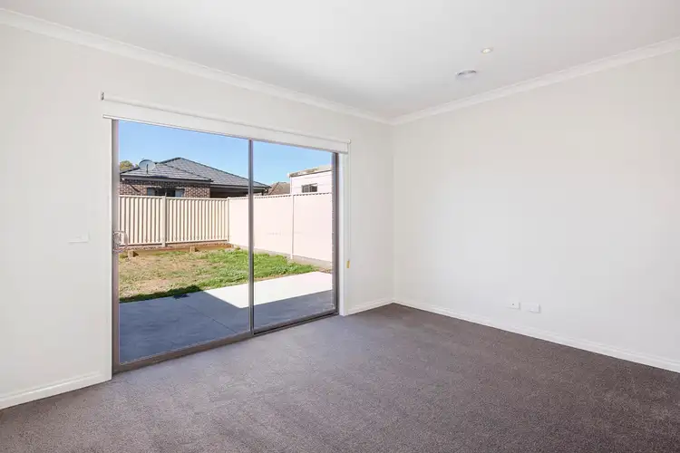 Seventh view of Homely townhouse listing, 6/9 Horwood Drive, Mount Clear VIC 3350