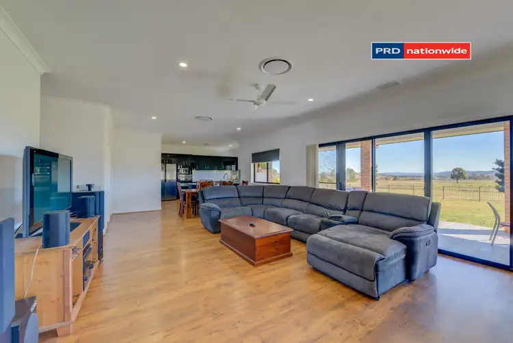 Third view of Homely house listing, 18 Horseshoe Place, Tamworth NSW 2340