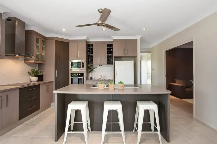 Third view of Homely house listing, 6 Newell Court, Mount Low QLD 4818