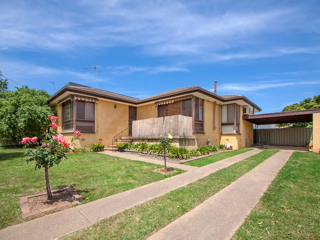 Main view of Homely house listing, 10 Temerloh Avenue, Tolland NSW 2650