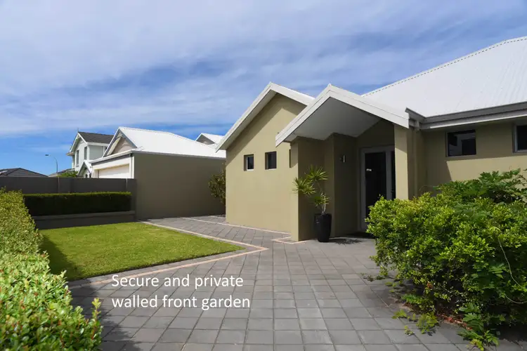 Second view of Homely house listing, 5 Sabina Way, Pelican Point WA 6230