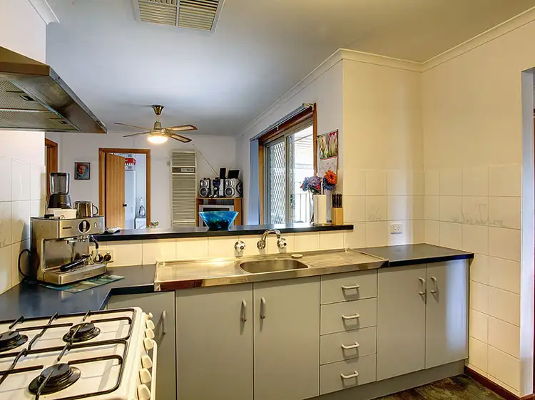 Fourth view of Homely house listing, 1 Oakhill Crescent, Morphett Vale SA 5162