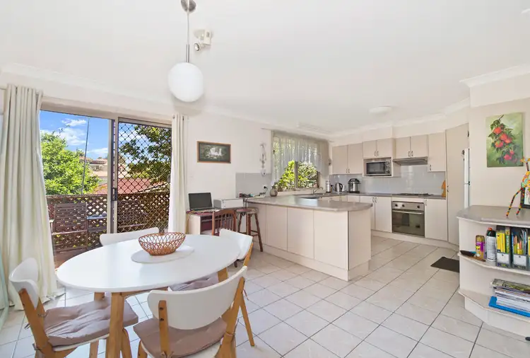 Third view of Homely villa listing, 1/20 Hart Street, Port Macquarie NSW 2444