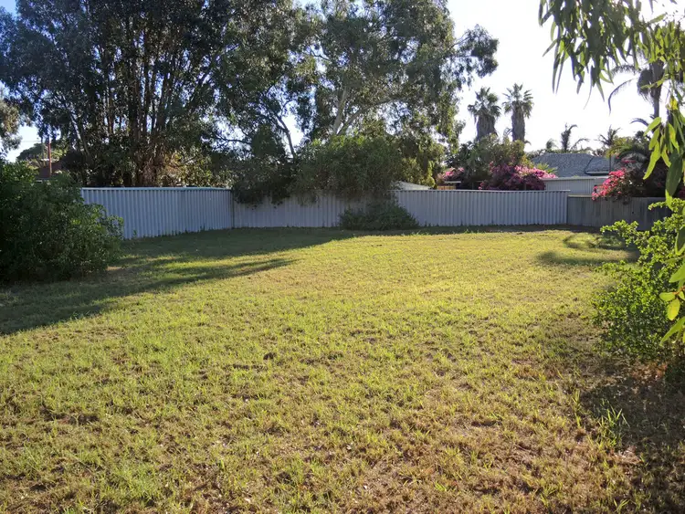 Second view of Homely house listing, 4 Ilex Place, Rangeway WA 6530