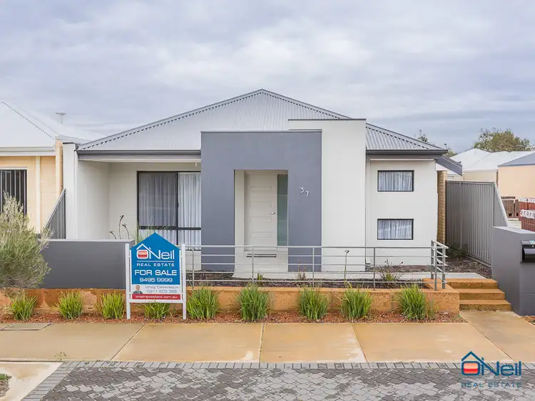 37 Barrington Avenue, Champion Lakes WA 6111