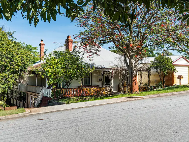 60 Hamilton St, Bayswater WA 6053