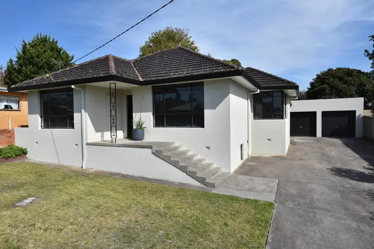 23 Law Street, Newborough VIC 3825