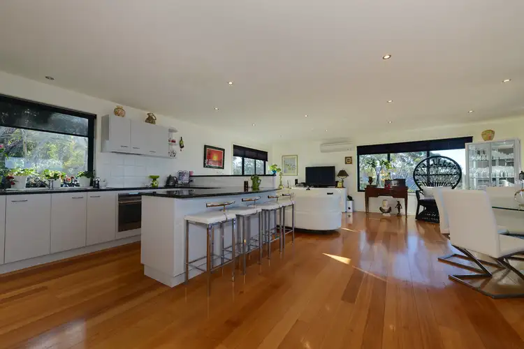 Sixth view of Homely villa listing, 2/76 Woodcutters Road, Tolmans Hill TAS 7007