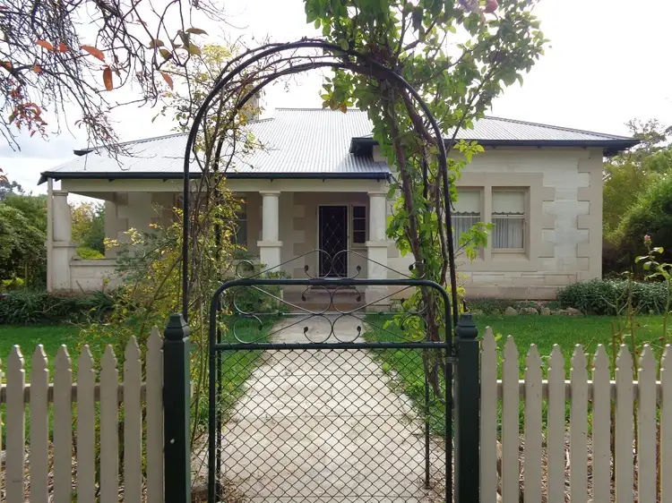 3-5 Country Club Road, Lucindale SA 5272