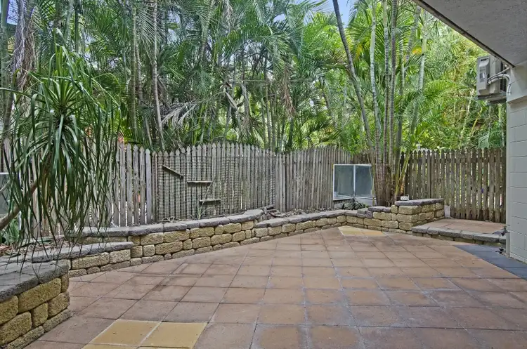 Fifth view of Homely unit listing, 4/12 Old Common Road, Belgian Gardens QLD 4810