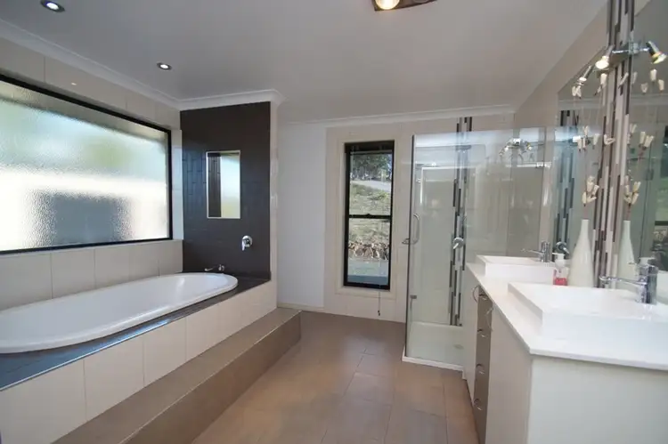 44 Sherborne Drive, Dilston TAS 7252