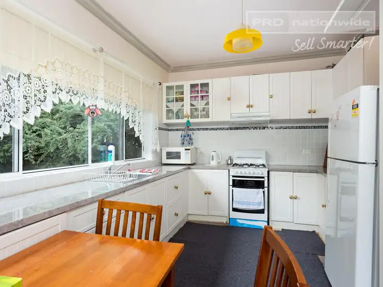 Sixth view of Homely house listing, 33 Mitchelmore Street, Turvey Park NSW 2650