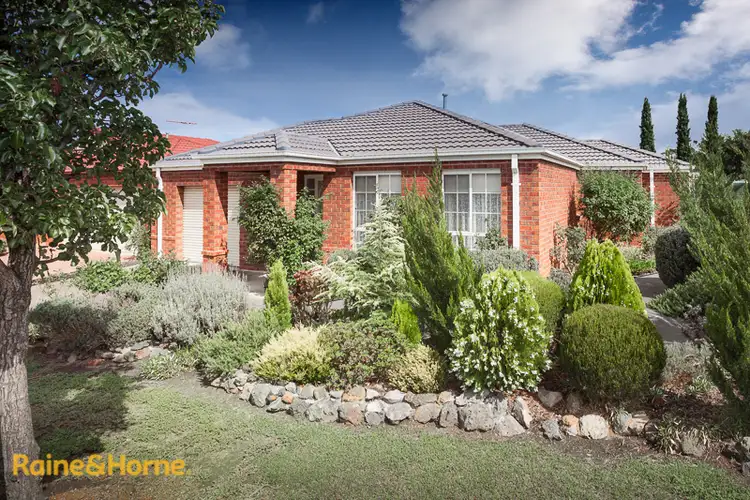 24 Lindwall Street, Sunbury VIC 3429