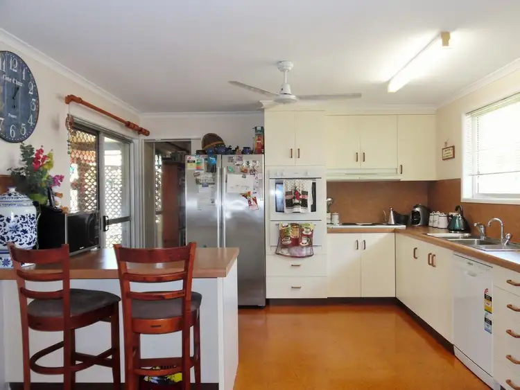 Second view of Homely house listing, 5 Stopher Court, Beaconsfield QLD 4740