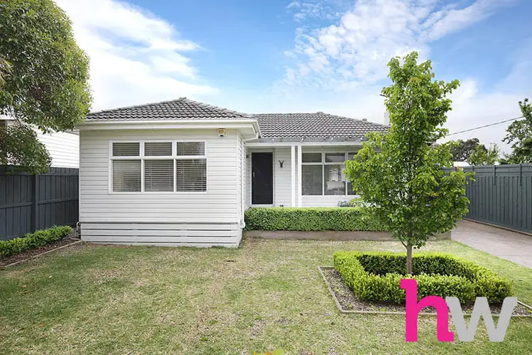 2 Nagle Drive, Belmont VIC 3216
