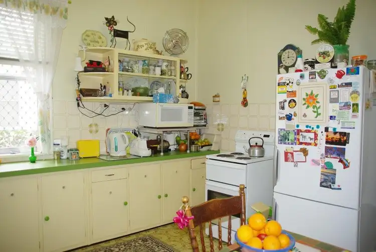 Sixth view of Homely house listing, 36 Simpson Street, Wellington NSW 2820