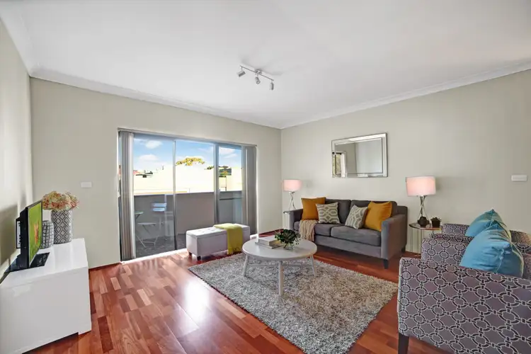 Third view of Homely apartment listing, 5/213-221 Bridge Road, Glebe NSW 2037