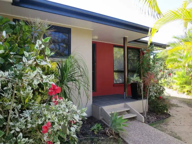 25 Central Drive, Andergrove QLD 4740