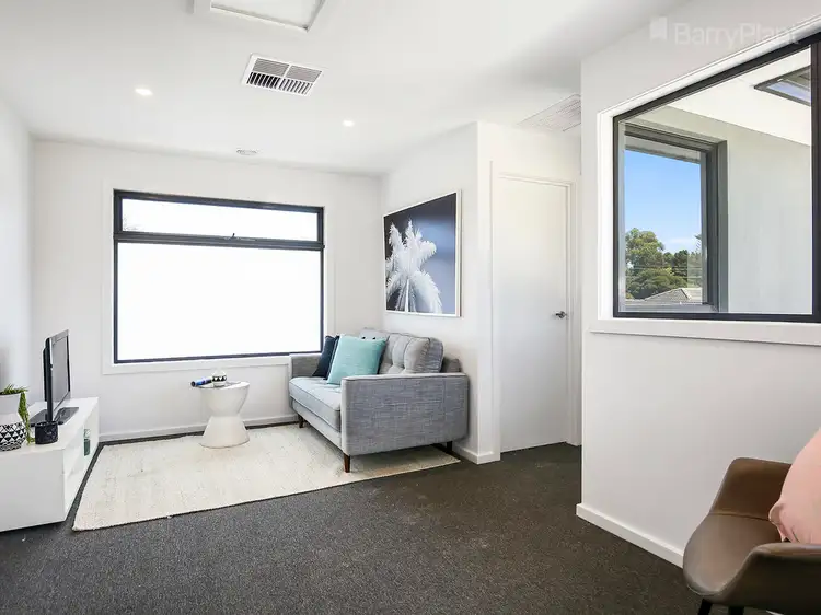 Fifth view of Homely townhouse listing, 2/35 Barclay Avenue, Croydon VIC 3136