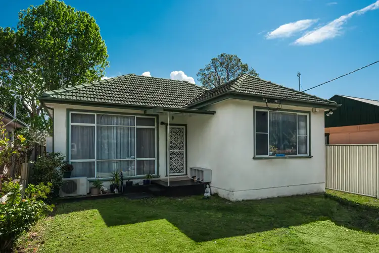 9 Trafalgar Avenue, Woy Woy NSW 2256