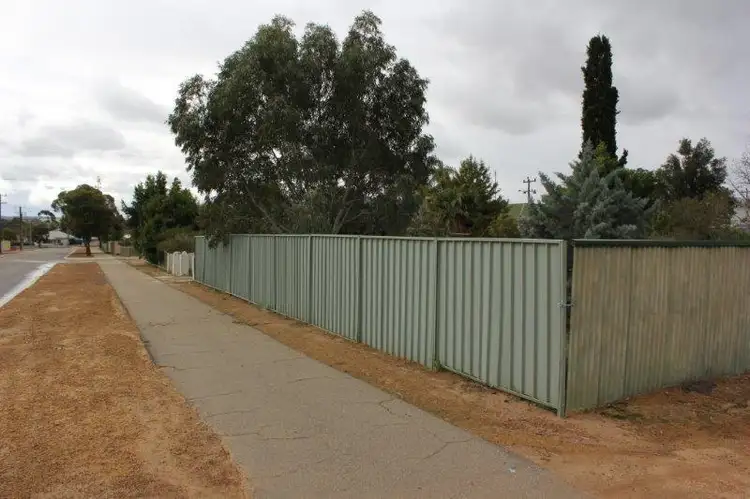 Fifth view of Homely house listing, 33 Cunningham Street, Merredin WA 6415