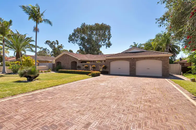 11 Cockram Place, Beechboro WA 6063